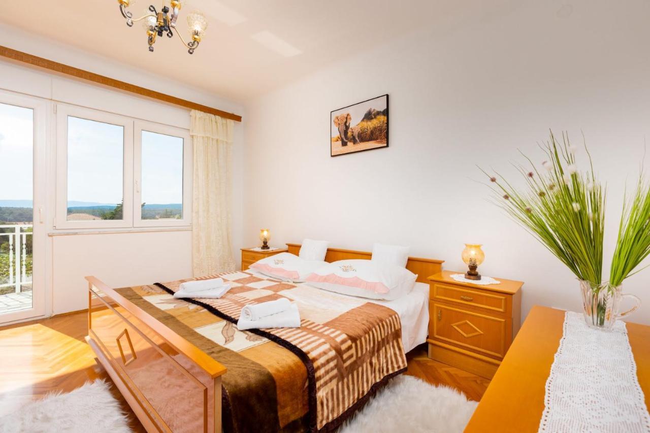 Apartman Tena Punat Eksteriør bilde