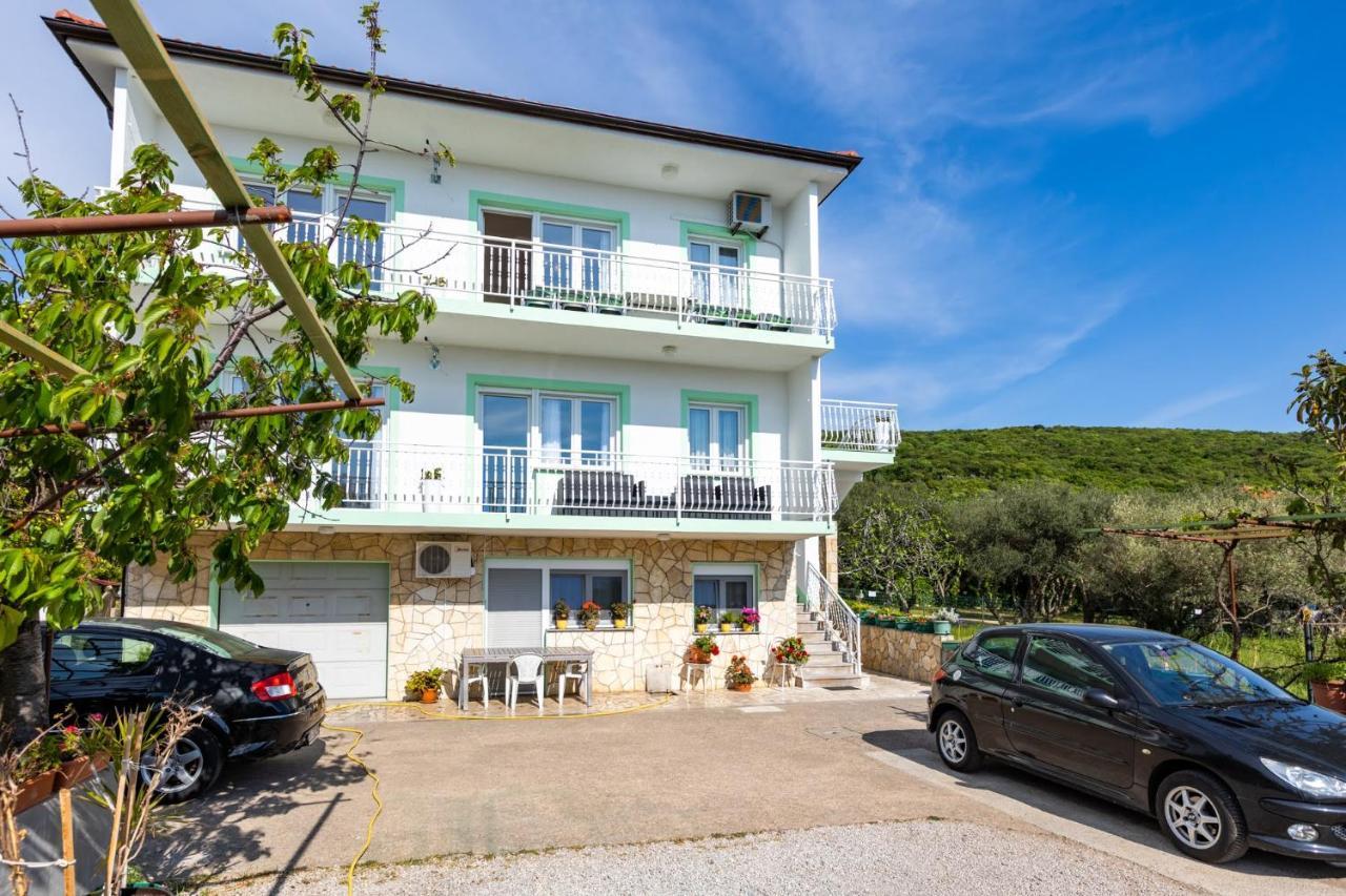 Apartman Tena Punat Eksteriør bilde