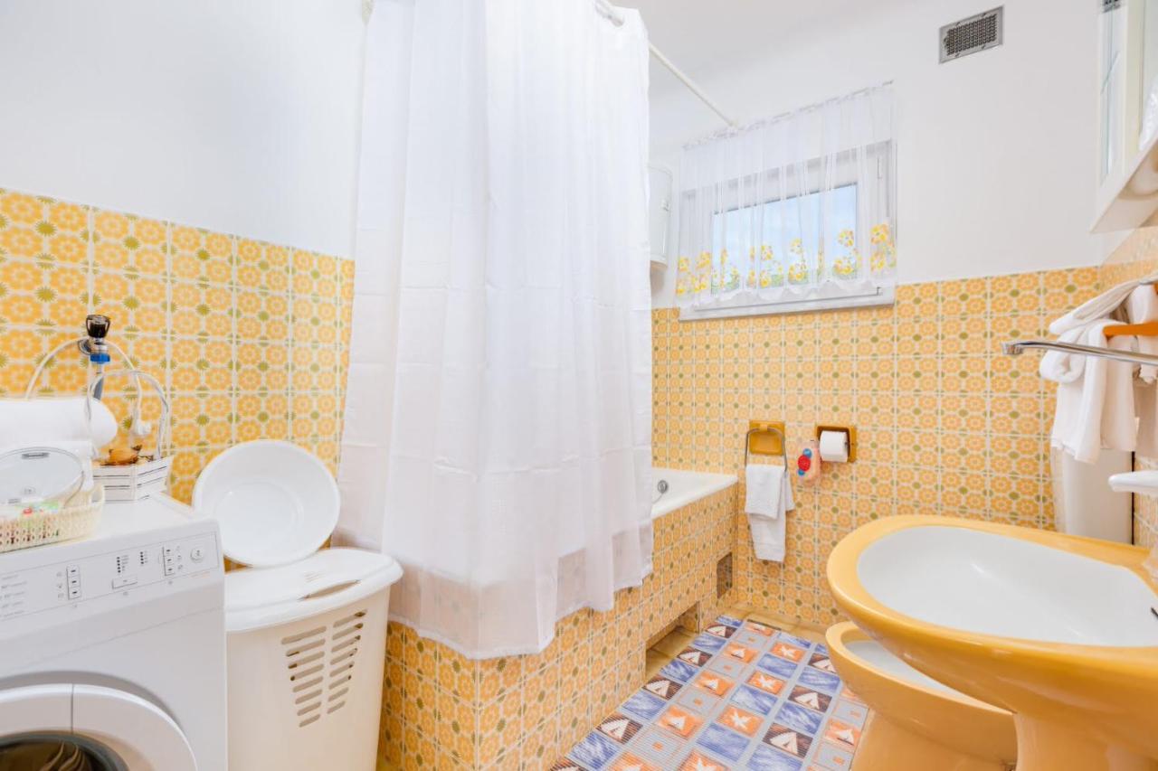 Apartman Tena Punat Eksteriør bilde