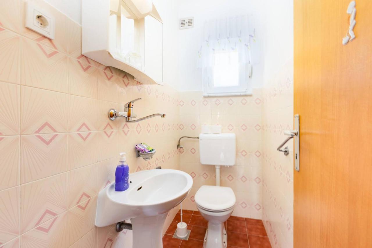Apartman Tena Punat Eksteriør bilde
